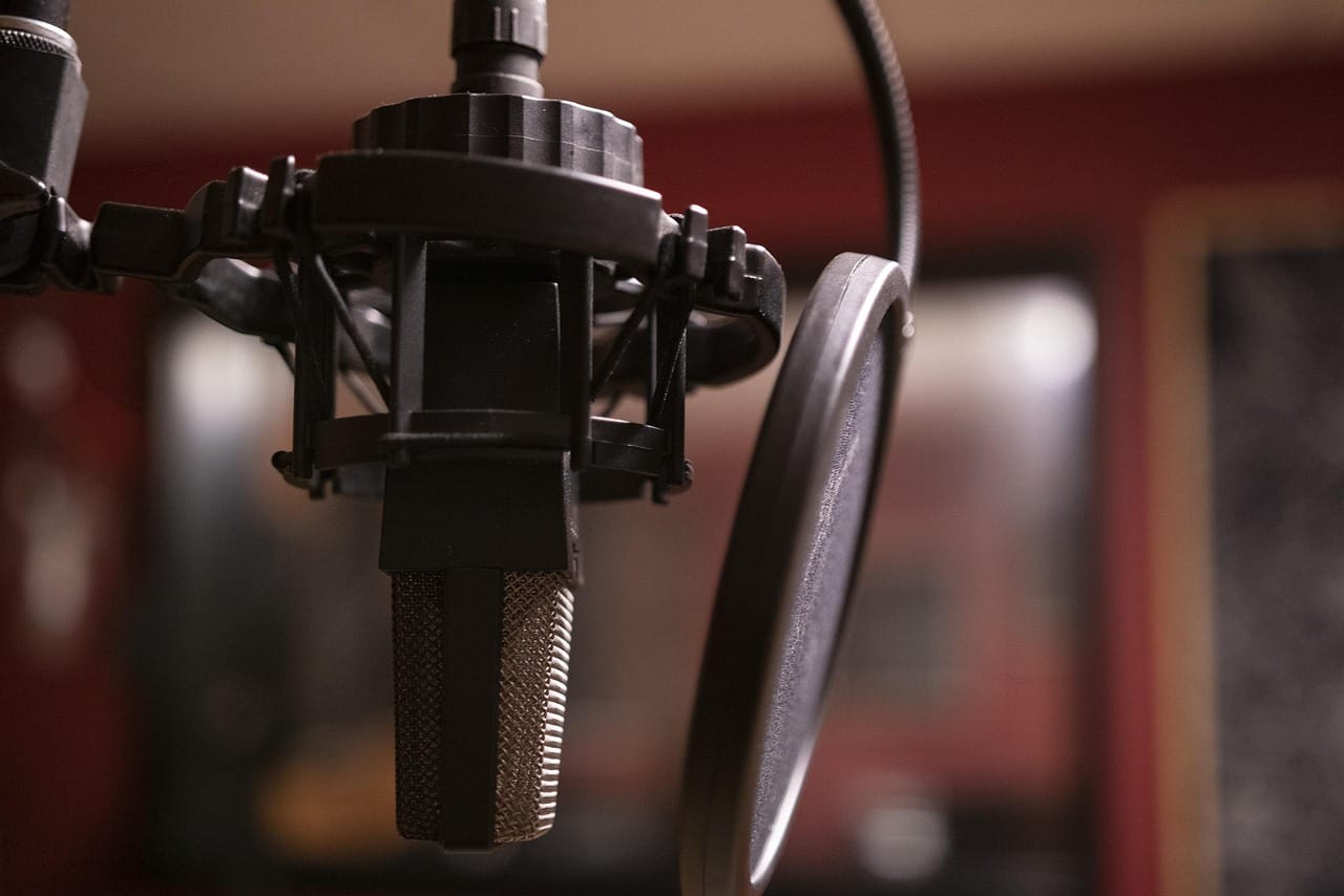 Why English Voiceover Talent is in Such High Demand